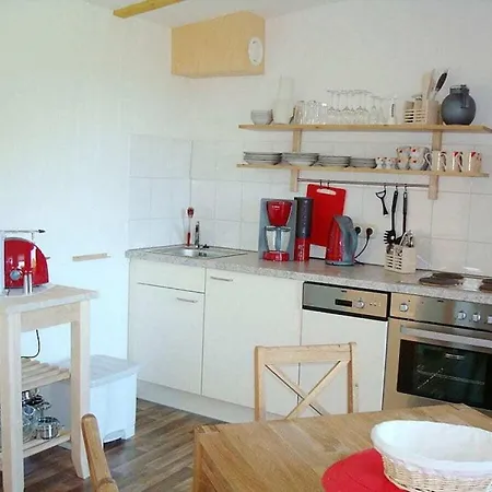 4th Floor Right In The Complex * Zislow